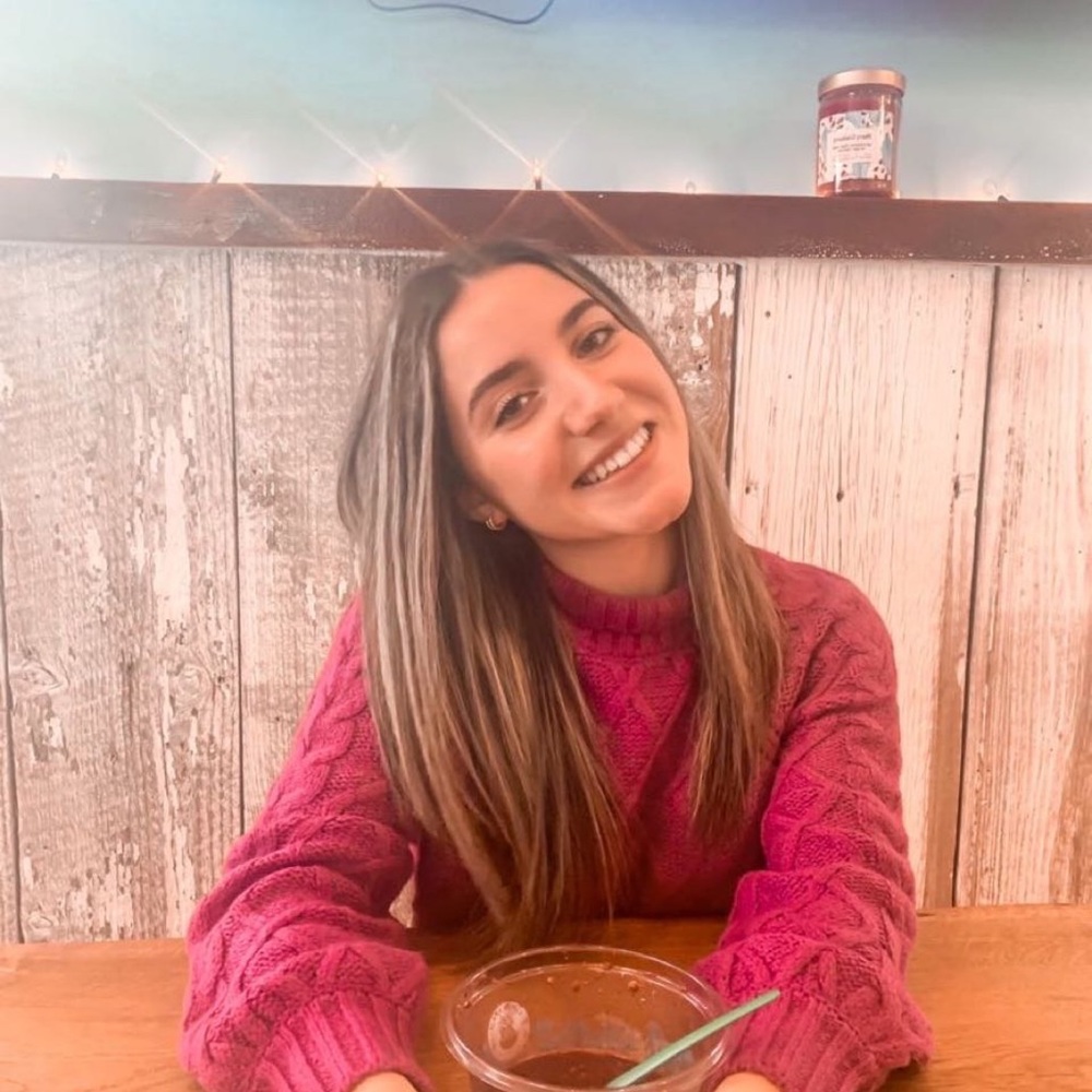 Meet your Posher, Hannah